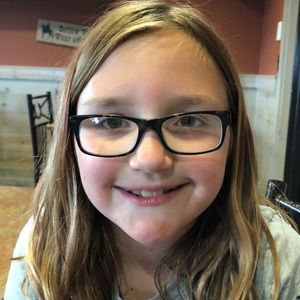 Meet your Posher, Malorie